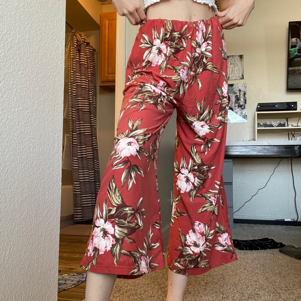 Floral Highwaisted Pants